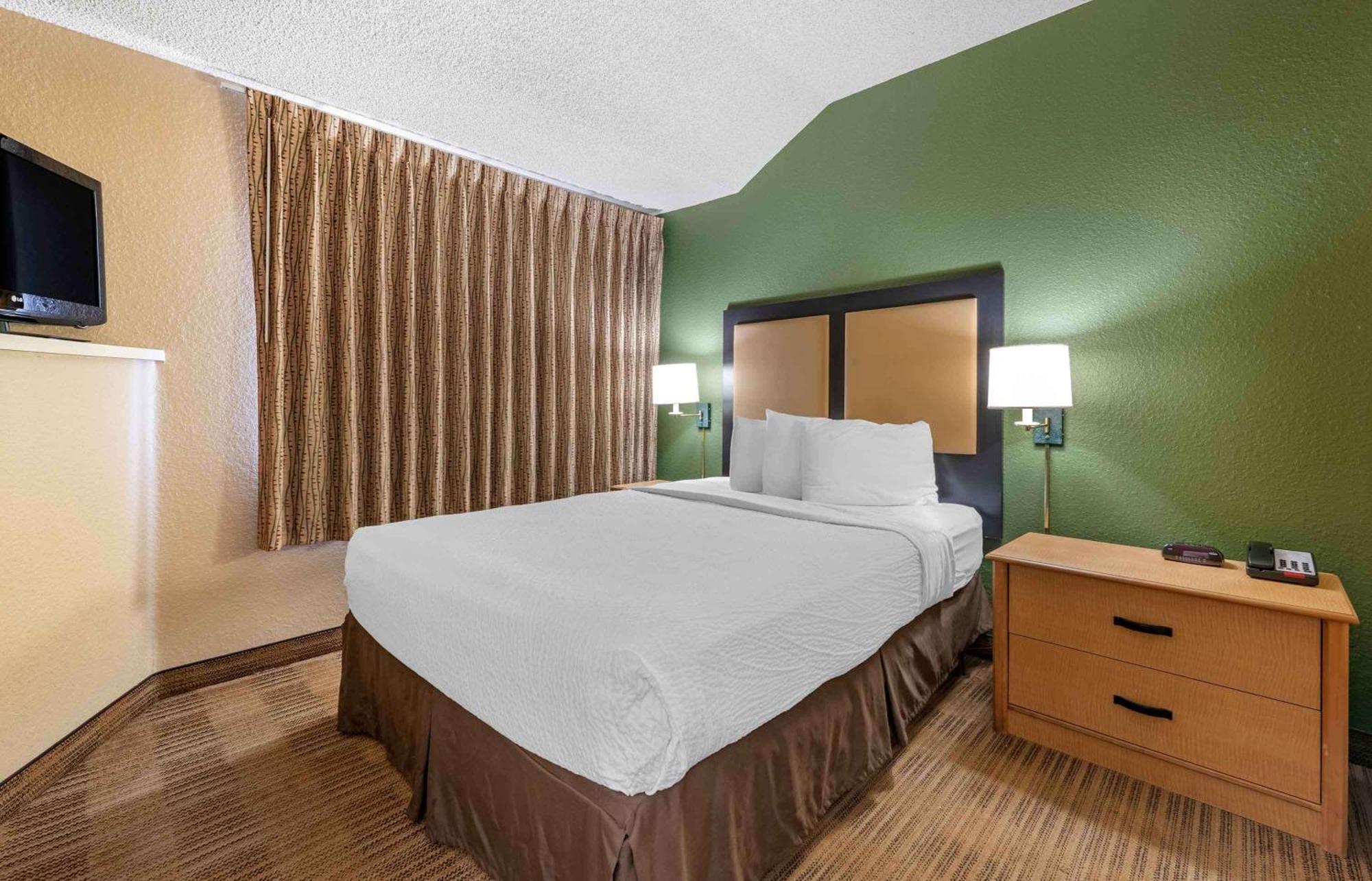 Extended Stay America Select Suites - Orlando - Lake Mary - 1040 Greenwood Blvd Ngoại thất bức ảnh