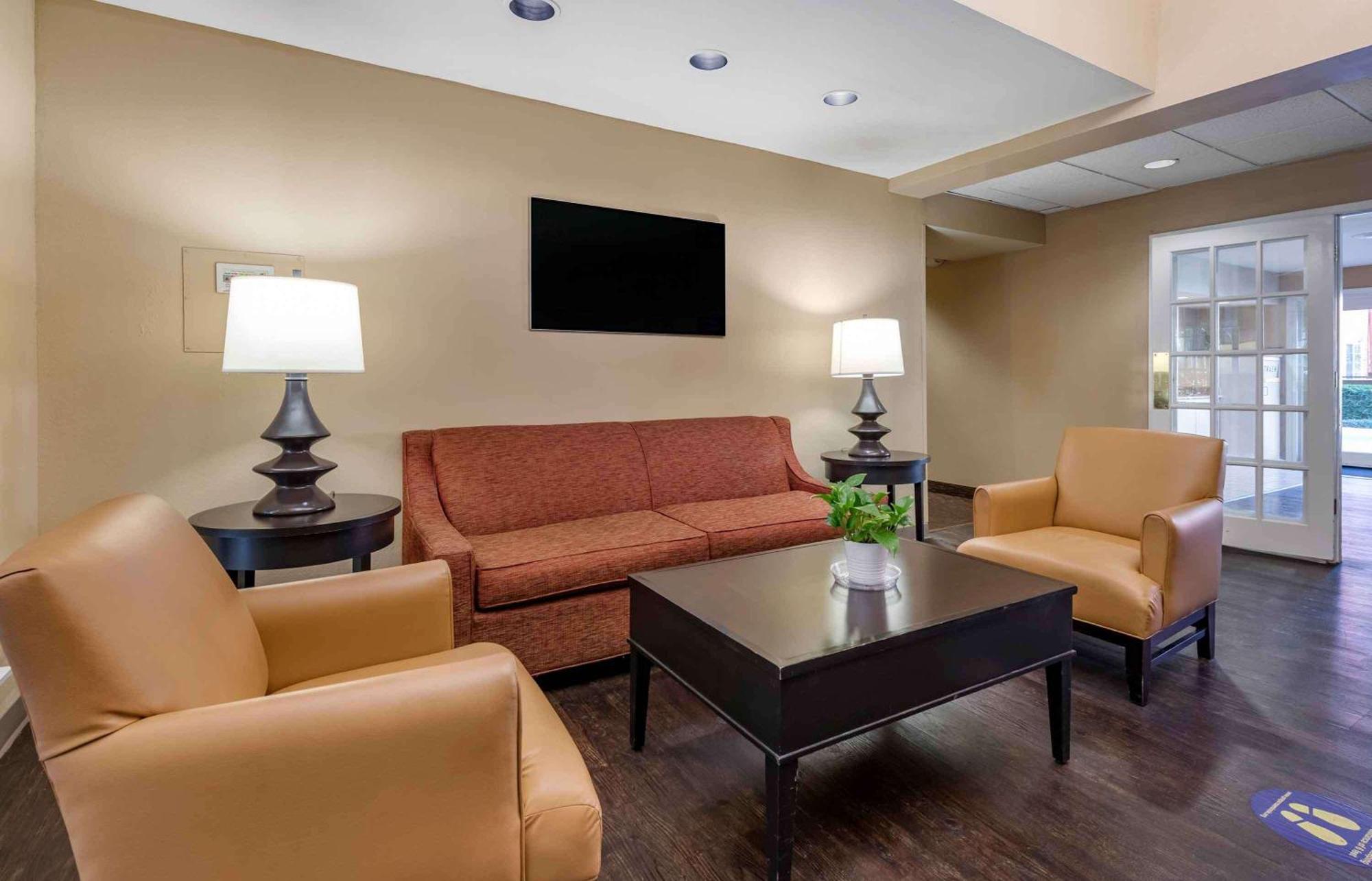 Extended Stay America Select Suites - Orlando - Lake Mary - 1040 Greenwood Blvd Ngoại thất bức ảnh